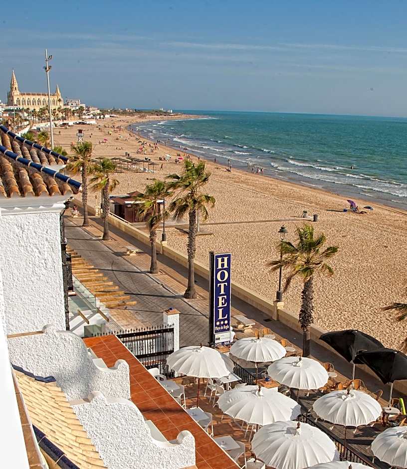 Photo 1 of 50 of Playa de Regla