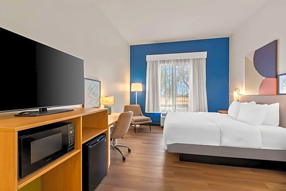 Spark by Hilton Phoenix East Mesa