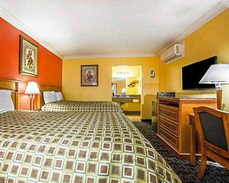 Double with 2 Double Beds