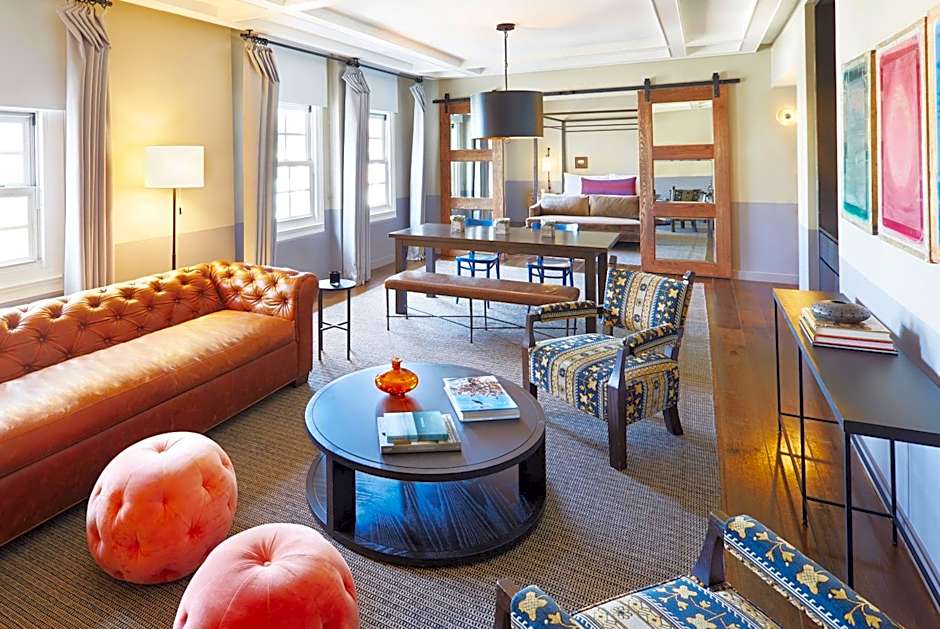 The Hollywood Roosevelt