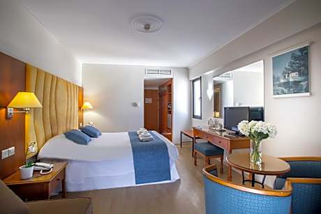 Standard Double or Twin Room with Inland View
