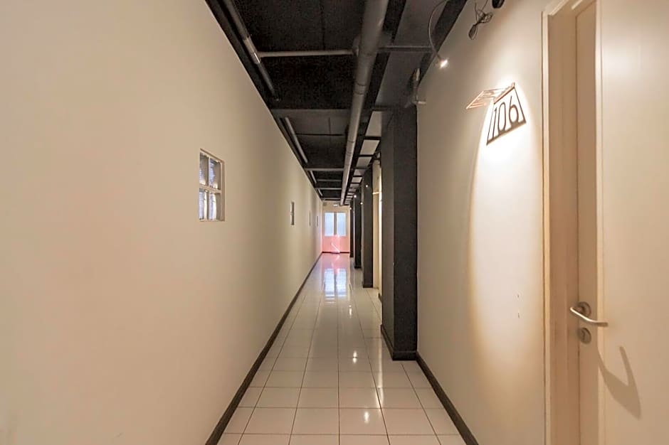 RedDoorz near Exit Toll Pasteur 5