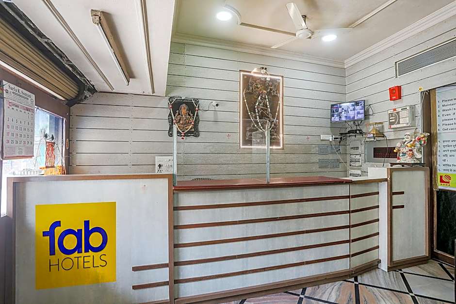 Super Deluxe Guest House by OYO Rooms – Nagpur, OH