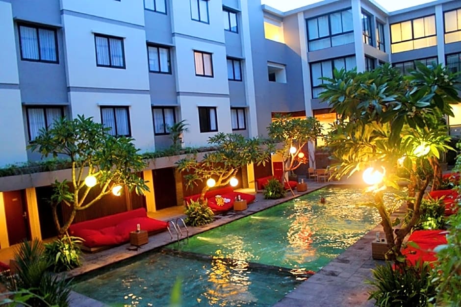 Hotel Dafam Savvoya Seminyak