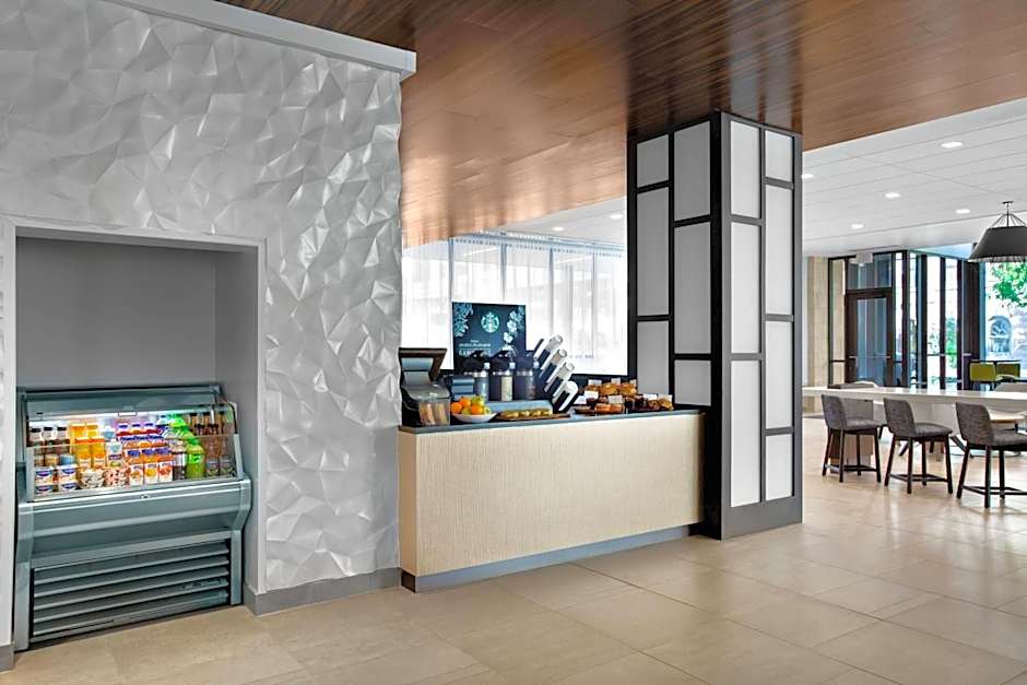 Courtyard by Marriott Knoxville Downtown