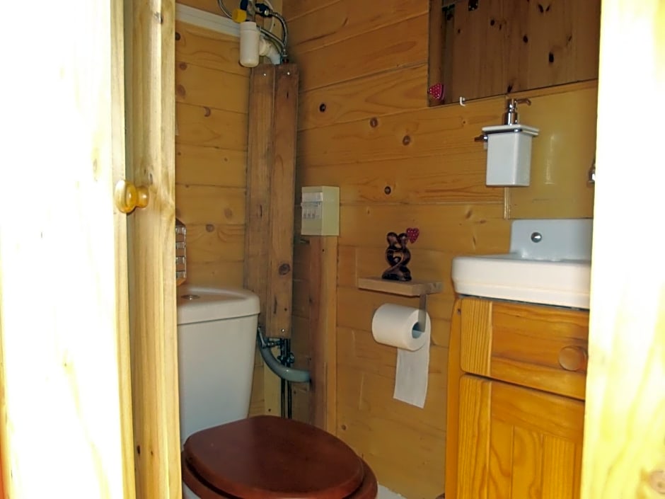 Au Cabanon Chez Nath - chbre d'hôtes