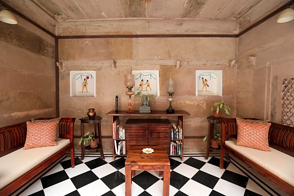 Guleria Kothi at Ganges