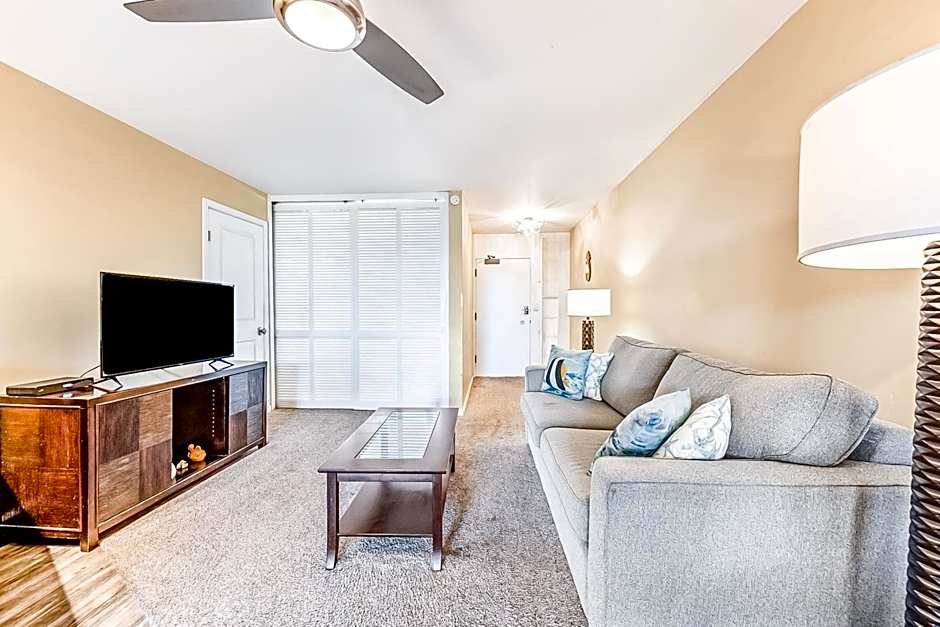 Hale Ono Loa Condo