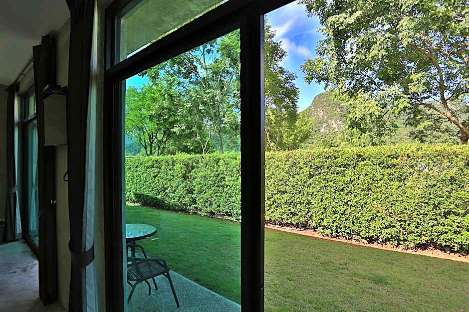 Curve360 Hotel Khao Yai