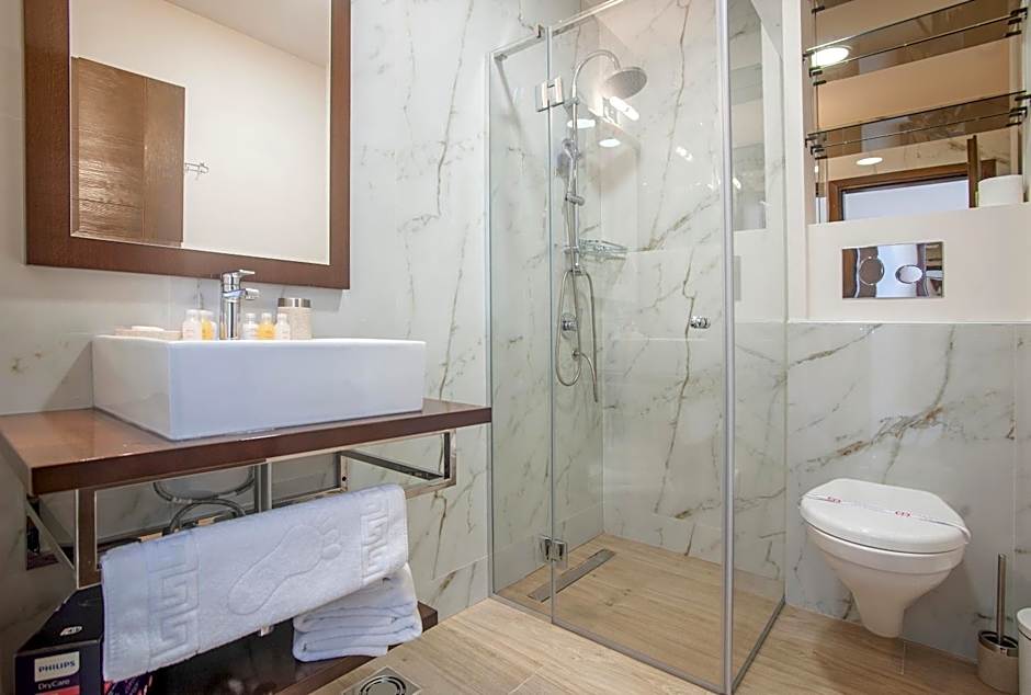 Hotel Twelve by Aycon