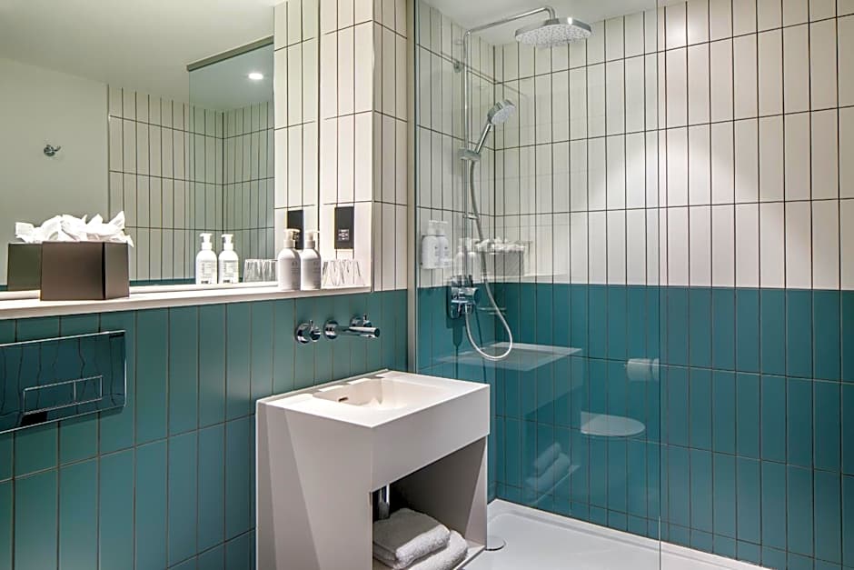 Southgate Hotel London