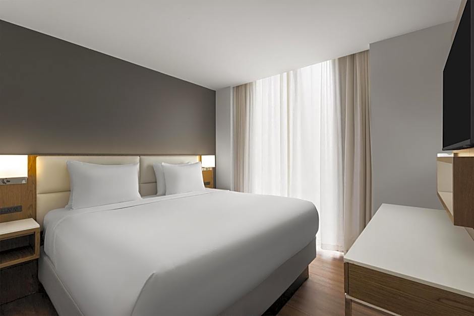 Best Western Premier Empire State Hotel