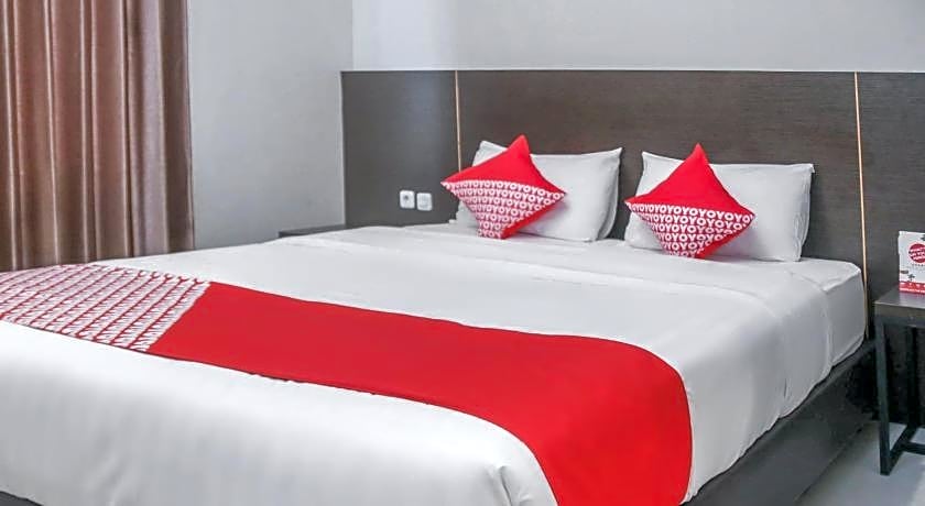 OYO 1006 Azzahra Guest House