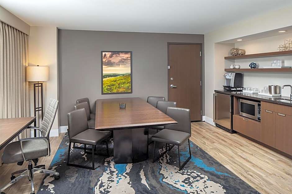 Hyatt Regency Wichita