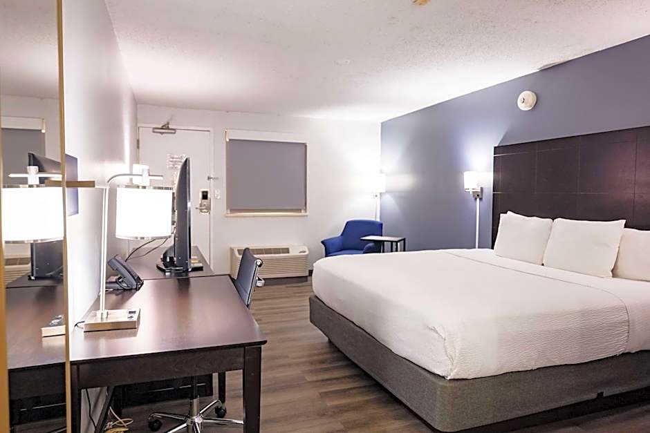 La Quinta Inn & Suites by Wyndham Tampa-Near Busch Gardens