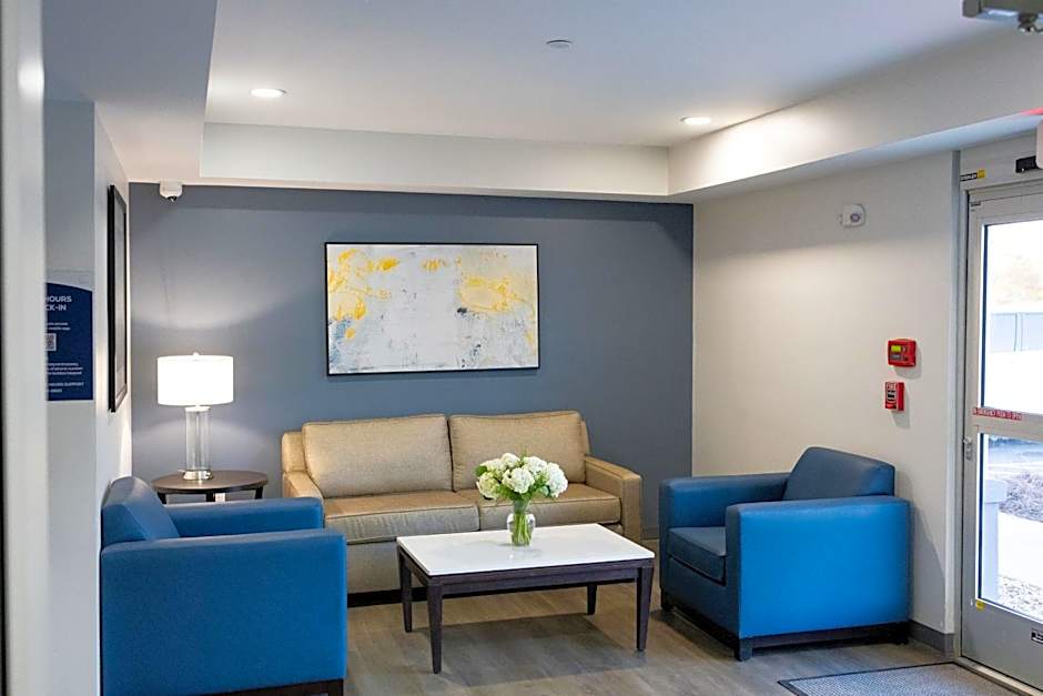 stayAPT Suites Pensacola-UWF/Florida Hospital Area