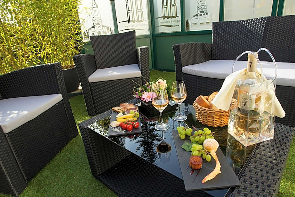 Logis Hotel & Restaurant de la Basilique