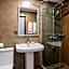 Elysium Gallery Hotel