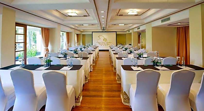 Nusa Dua Beach Hotel and Spa - Handwritten Collection