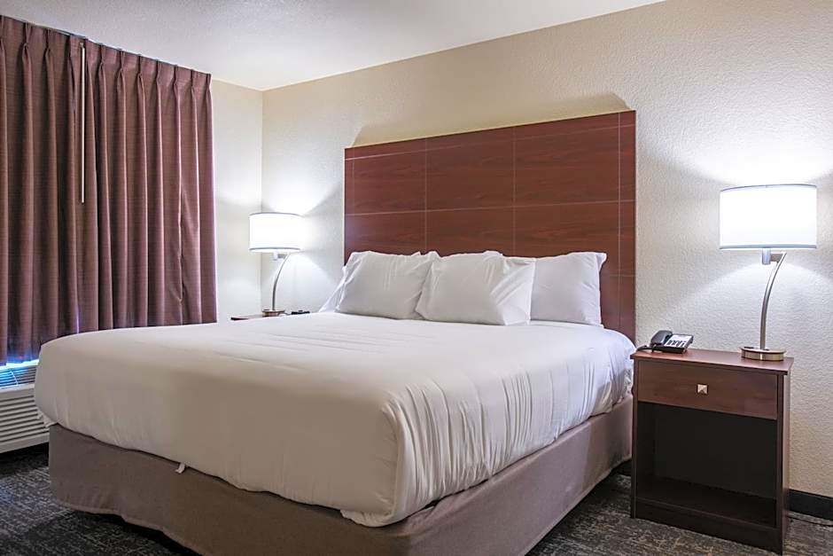 Cobblestone Inn & Suites - Pine Bluffs