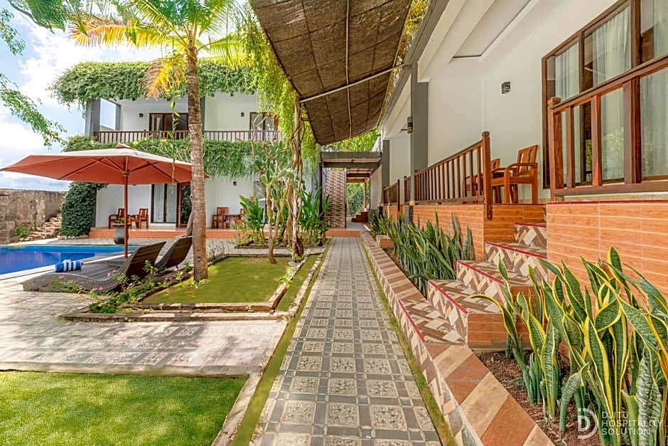 Tinggian Hill Retreat