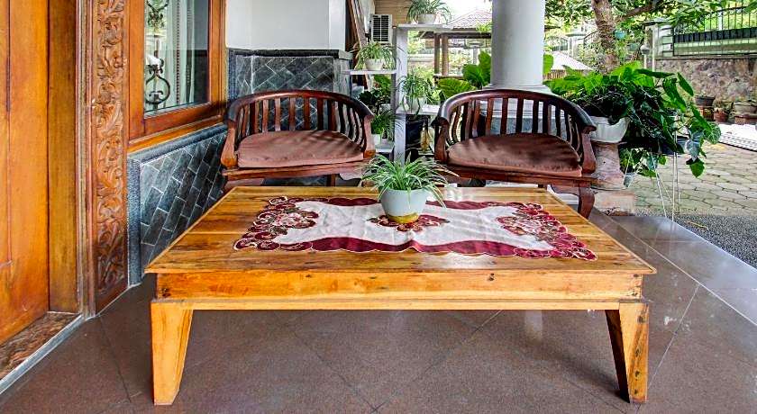 OYO Life 93247 Pondok Pariwisata