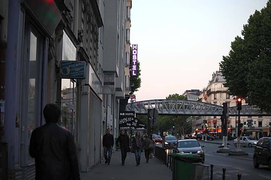 Peace and Love Hostel