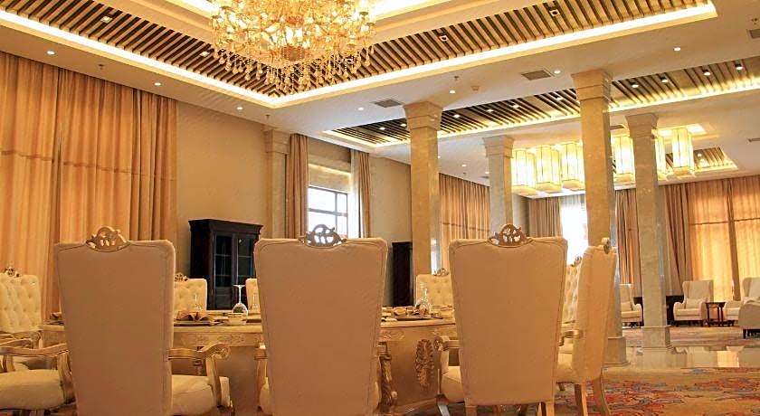 Don Chan Palace Hotel & Convention