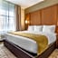Comfort Inn & Suites Lakewood by JBLM
