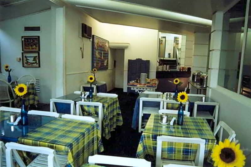 Des Arts Super Economico