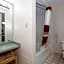 Red Roof Inn & Suites Hazleton