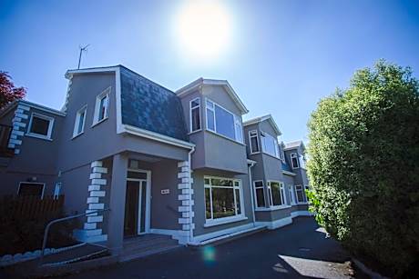 Diamond Hill Country House