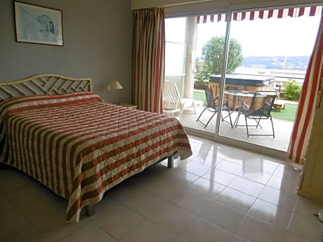 Prestige Double Room with Sea View