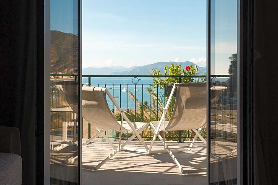 Miramare Suites