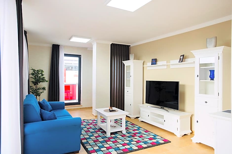 Lira Holiday Apartments