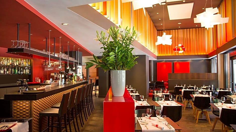 Crowne Plaza Hotel Brugge by IHG