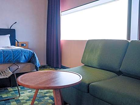 Family Room with Sofa Bed