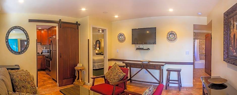Castillo Inn at the Beach
