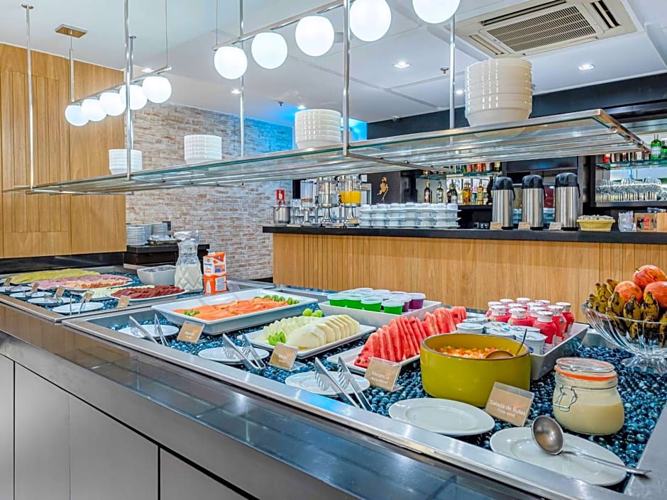 Hotel Cassino Tower Campinas Cambuí By Nacional Inn