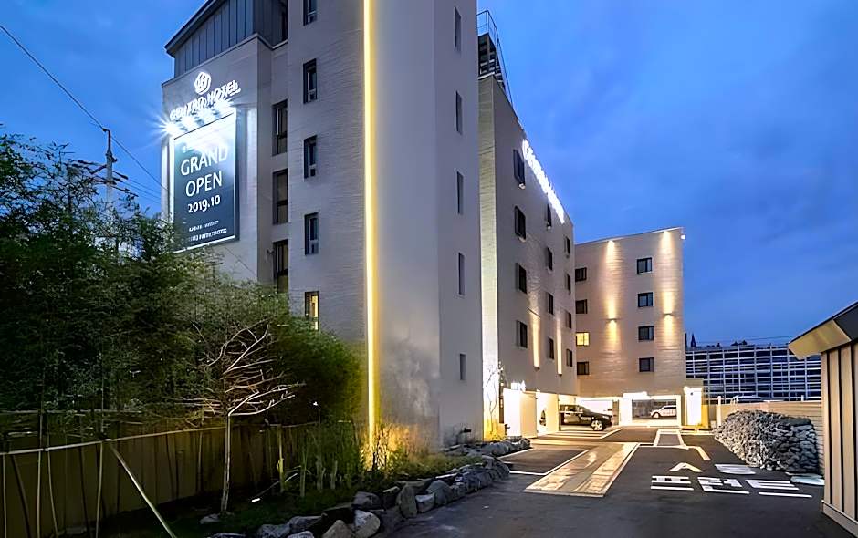 Centro Tourist Hotel