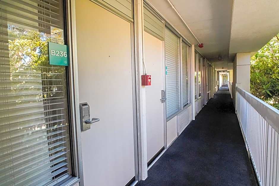 Uptown Oasis San Jose Airport