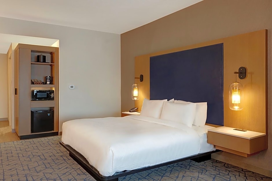 Fairfield Inn & Suites by Marriott Minneapolis Downtown