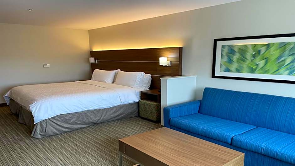 Holiday Inn Express & Suites Brenham South By IHG