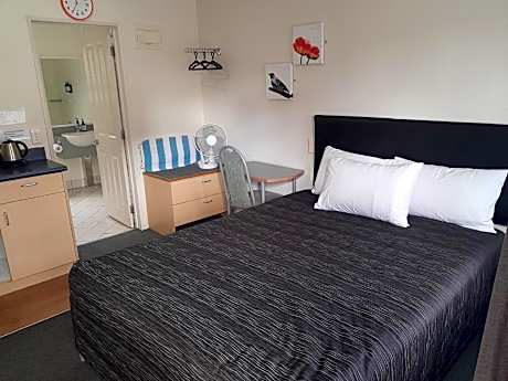 Corporate Studio With Spa