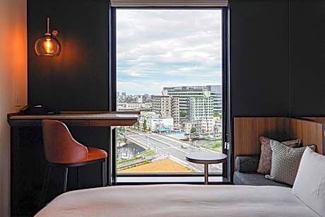 Deluxe Twin Room - River Side (2 Adults)