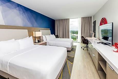 Queen Room with Two Queen Beds and Roll-In Shower - City View/Mobility and Hearing Accessible