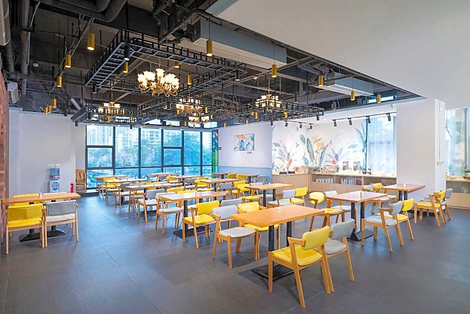 Lavande Hotel Qingyuan Sports Park City Government