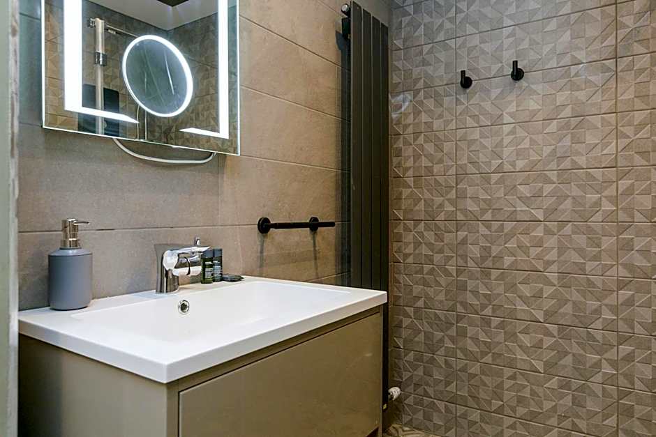 Number 11 by the Warren Collection