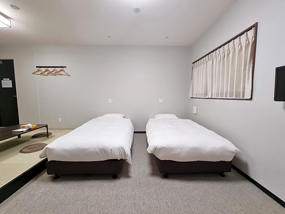 KYU KYU HOTEL