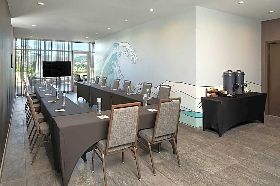AC Hotel by Marriott Beverly Hills